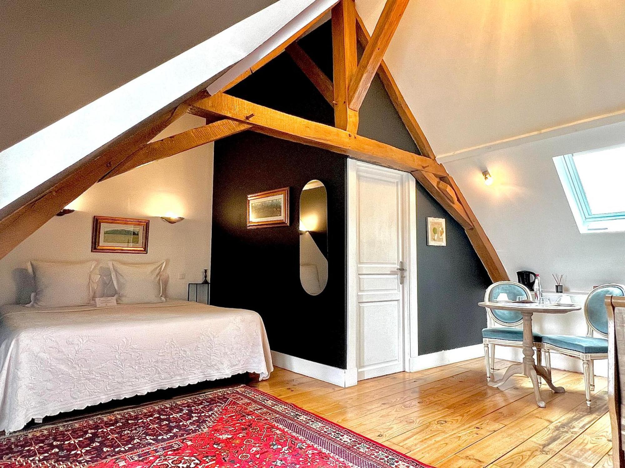 Chateau De L'Epinay Saint-Georges sur Loire Esterno foto