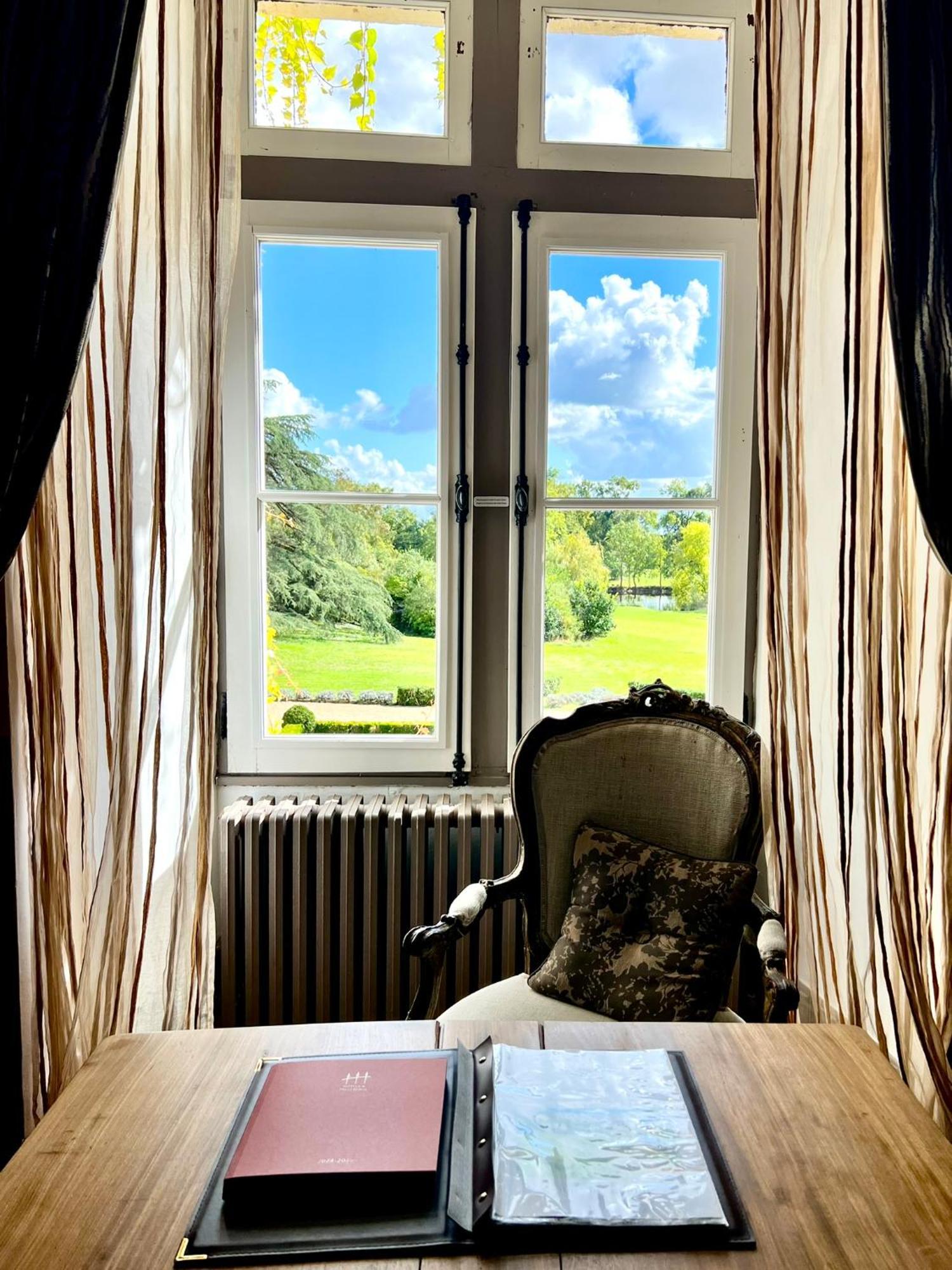 Chateau De L'Epinay Saint-Georges sur Loire Esterno foto